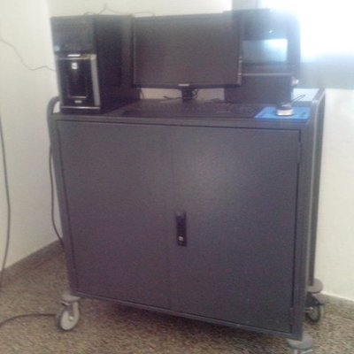 Timeline: "El Recorrido de las TIC en nuestra escuela hasta la Actualidad"