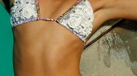 Timeline: Мода. Эволюция купальников.