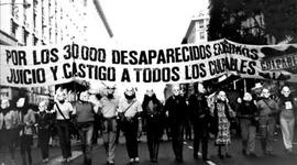 Timeline: La democracia