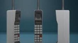 Timeline: Cell phone 1970-2010