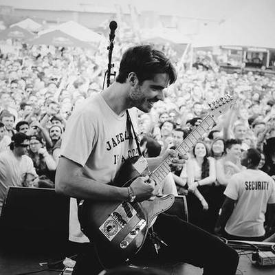 Timeline: Concert Photography