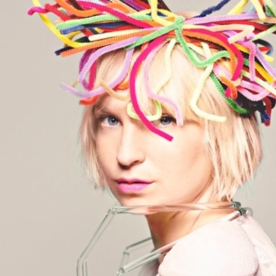 Timeline: Discografía de Sia