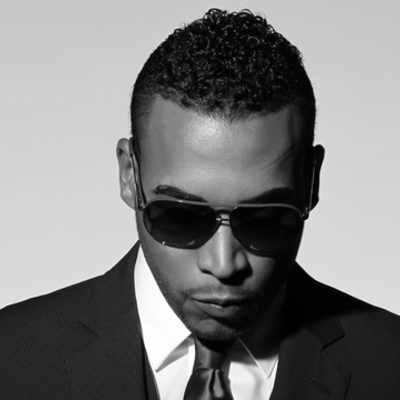 Timeline: Don Omar , acontecimientos de la vida
