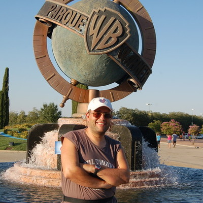 Timeline: UN PASSEIG PER LA VIDA D'EN RAFA MOLDERO