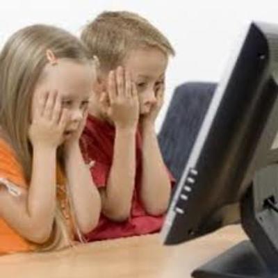 Timeline: LA EDUCACION