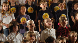 Timeline: Primers anys de Juguem Cantant (1974-1991)