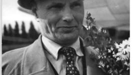 Timeline: Важные даты в жизни С. П. Щипачёва