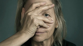 Timeline: Annie Leibovitz