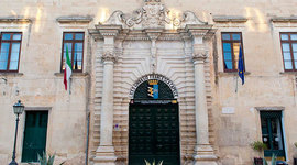 Timeline: HISTORIA DEL INSTITUTO "F. CAPECE": DESDE SU NACIMIENTO HASTA HOY