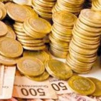 Timeline: La Historia del dinero