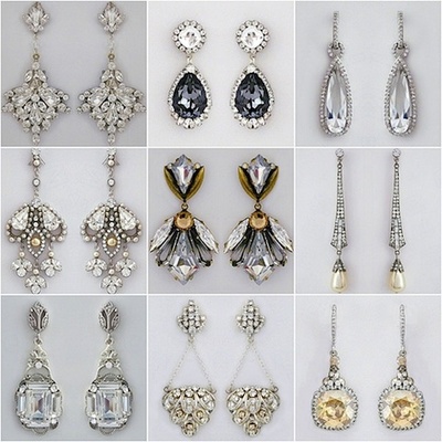 Timeline: Los Aretes