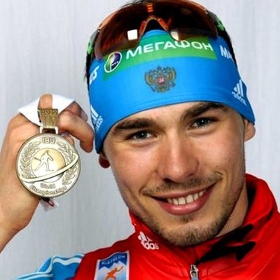 Timeline: Биография Антон Шипулин