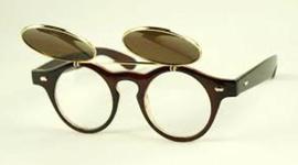 Timeline: HISTORIA DE LOS LENTES Y LA OPTICA