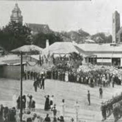 Timeline: History of Education