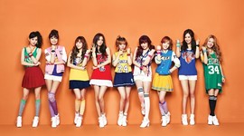 Timeline: Korean Fashion