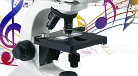 Timeline: La microscopía y la música