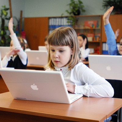 Timeline: 30 лет школьной информатике