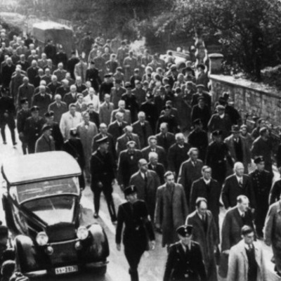 Timeline: The Holocaust