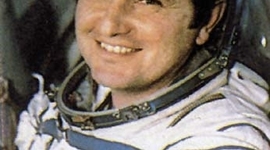 Timeline: Владимир Георгиевич Титов