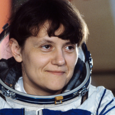 Timeline: Биография летчика-космонавта  Савицкой Светланы Евгеньевны