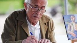 Timeline: Xosé Neira Vilas