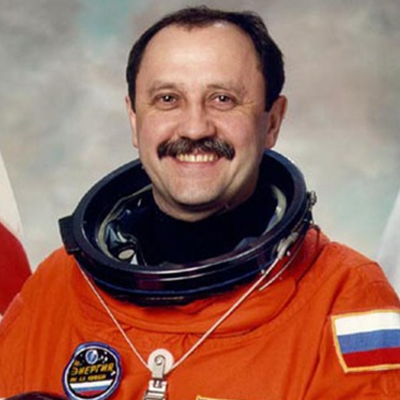 Timeline: Усачёв Юрий Владимирович