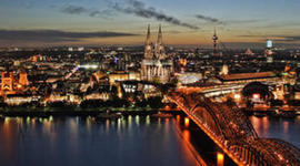 Timeline: Maggie Karneval in Köln