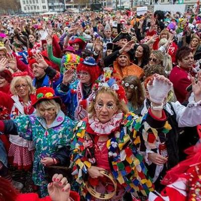 Timeline: Astrid Karneval in Köln