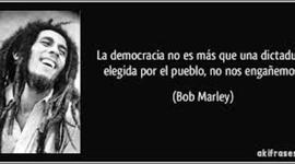 Timeline: HISTORIA DE LA DEMOCRACIA