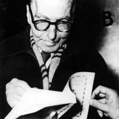 Timeline: Νίκος Καζαντζάκης . Η ζωή και το έργο του .