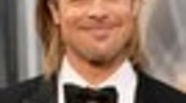 Timeline: A főszerepben Brad Pitt