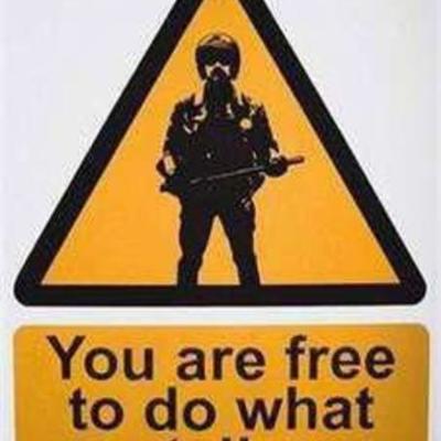 Timeline: מליברליזם לקומוניזם ובחזרה