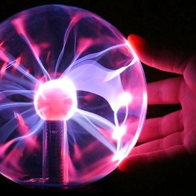 Timeline: Electromagnetismo