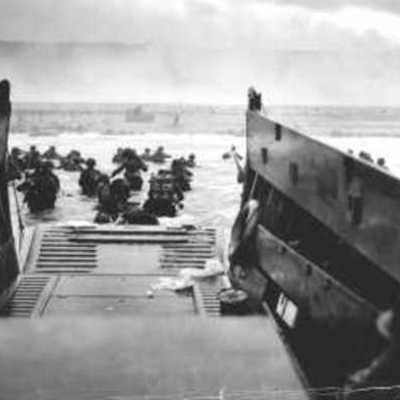 Timeline: Mr.Wood Colin Wilmes WWII