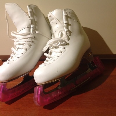 Timeline: MY ICE SKATING'S SKATES