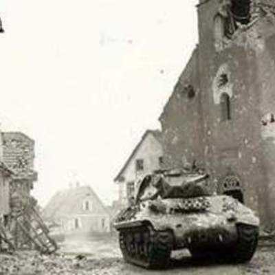 Timeline: THE ROAD TO WORLD WAR II