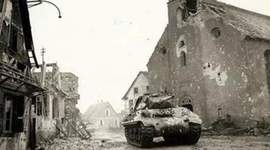 Timeline: THE ROAD TO WORLD WAR II