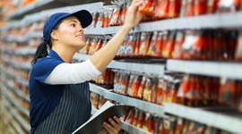 Timeline: Этапы становления товароведения