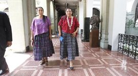 Timeline: Discriminación en la casa