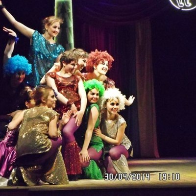 Timeline: Программа выступлений народного ансамбля эстрадного танца "Сполохи"