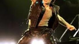 Timeline: BRUCE DICKINSON