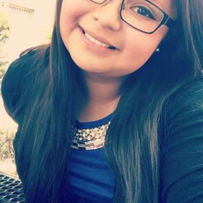 Timeline: Mi línea de tiempo_AranzaMendoza