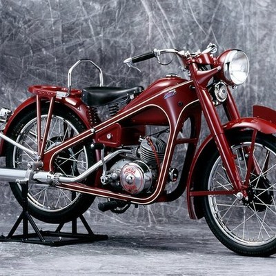 Timeline: История развития Honda motors