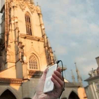 Timeline: « Les inventions liées à l’évolution des parcours touristiques audio guidés »