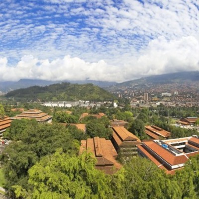 Timeline: Historia de la Universidad de Antioquia.