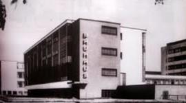 Timeline: The Bauhaus Movement