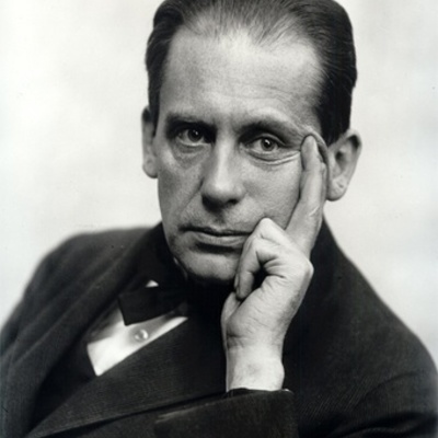 Timeline: Walter Gropius