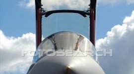 Timeline: חופה במטוס קרב