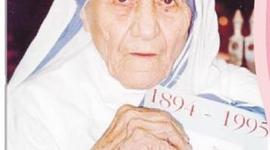 Timeline: Mother Teresa