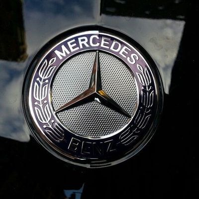 Timeline: mercedes benz E class